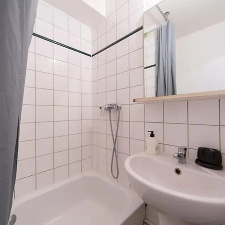 Cosy 2 Min Gare - 10 Min Appartement *